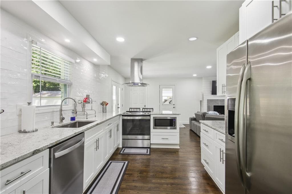 4 bedroom, 3 bathroom, 1,728 sq ft single family residence for rent at 2832 Riderwood Drive, Decatur, GA 30033 for $3,500 a month — photo 7