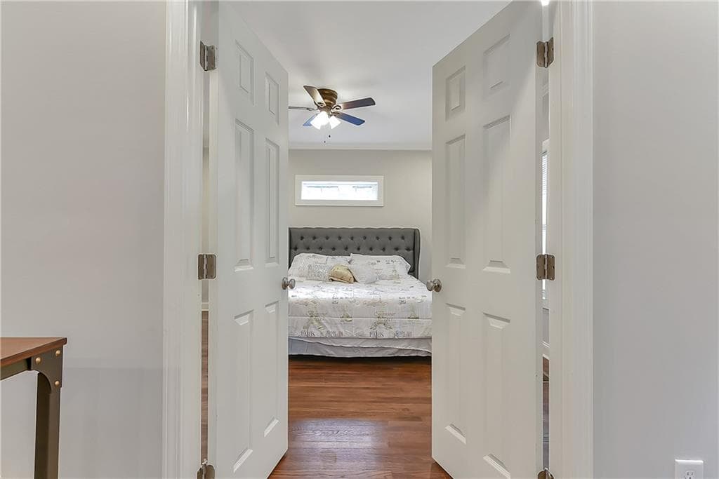 5 bedroom, 3 bathroom, 3,262 sq ft single family residence for rent at 1378 Lakewood Avenue, Atlanta, GA 30315 for $4,400 a month — photo 8