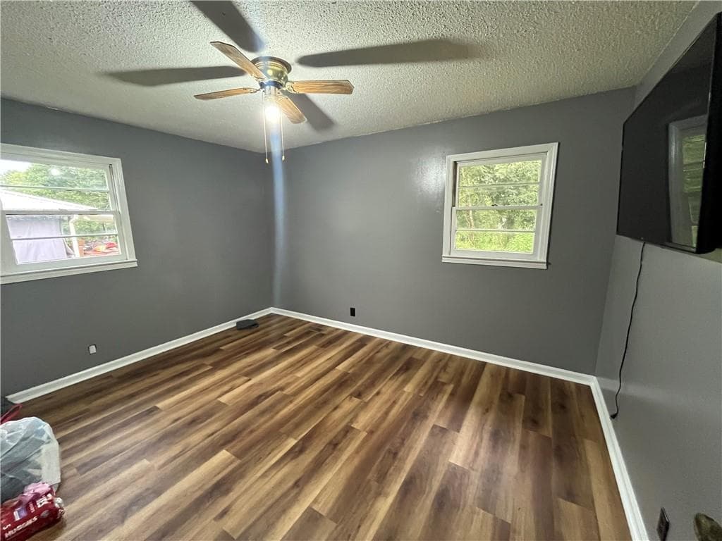 3 bedroom, 1 bathroom, 960 sq ft single family residence for sale at 85 Rollins Drive, Summerville, GA 30747 — photo 7