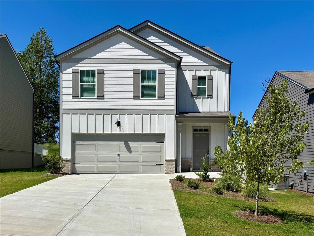 5 bedroom, 3 bathroom, 2,361 sq ft single family residence for rent at 2910 Daxton Lane, Gainesville, GA 30507 for $2,450 a month