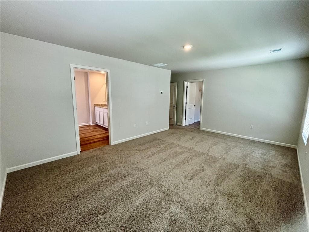 5 bedroom, 3 bathroom, 2,361 sq ft single family residence for rent at 2910 Daxton Lane, Gainesville, GA 30507 for $2,450 a month — photo 10