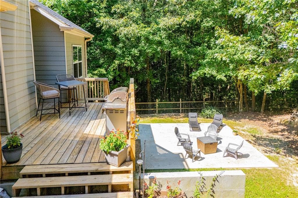 5 bedroom, 2 bathroom, 3,464 sq ft single family residence for sale at 914 Safe Harbor Drive, Dallas, GA 30157 — photo 4