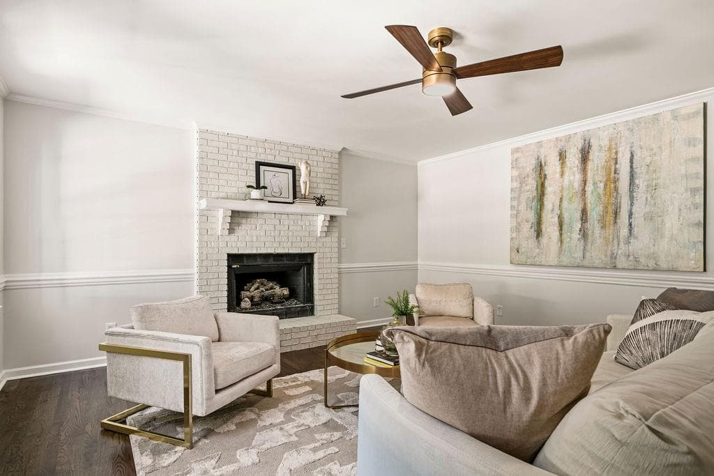 5 bedroom, 3 bathroom, 2,636 sq ft single family residence for sale at 3627 Stonehenge Way, Marietta, GA 30066 — photo 3