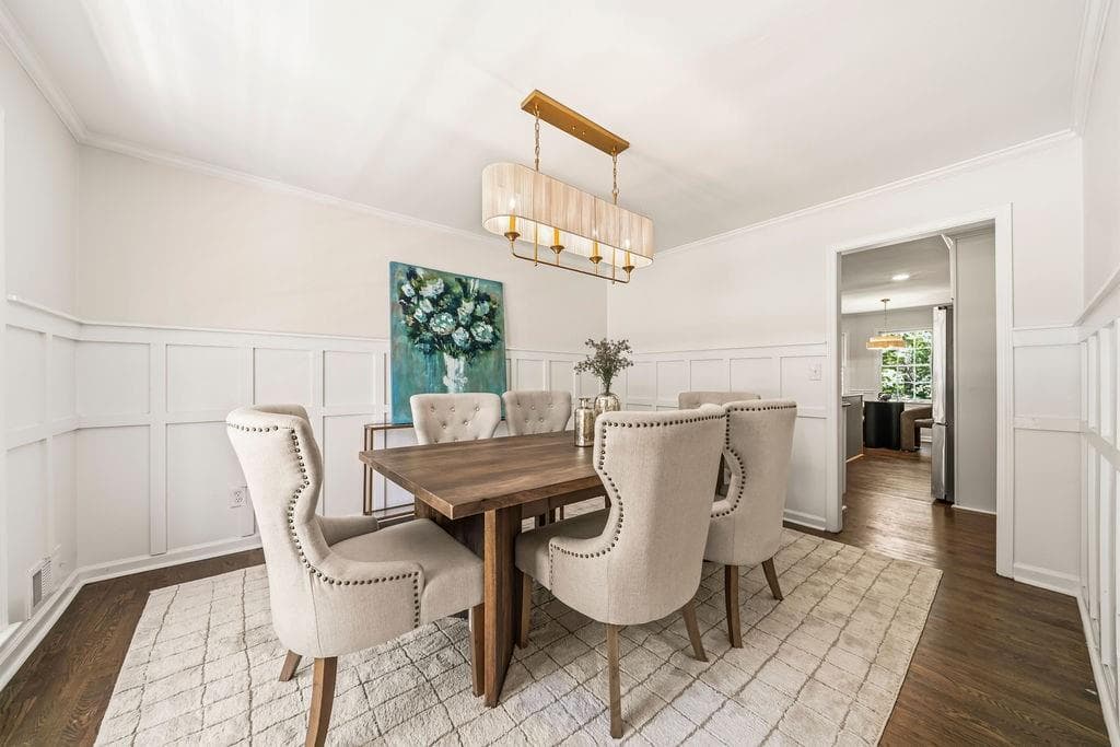 5 bedroom, 3 bathroom, 2,636 sq ft single family residence for sale at 3627 Stonehenge Way, Marietta, GA 30066 — photo 5