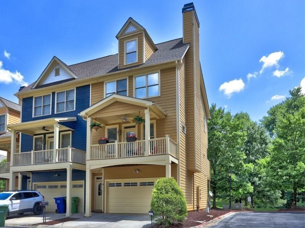 4 bedroom, 4 bathroom, 1,884 sq ft townhouse for sale at 1079 Marietta Boulevard 19, Atlanta, GA 30318 — photo 3