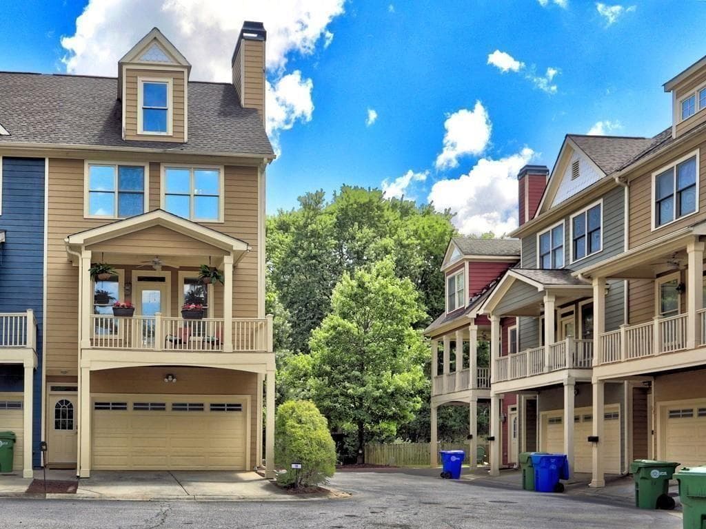 4 bedroom, 4 bathroom, 1,884 sq ft townhouse for sale at 1079 Marietta Boulevard 19, Atlanta, GA 30318 — photo 4