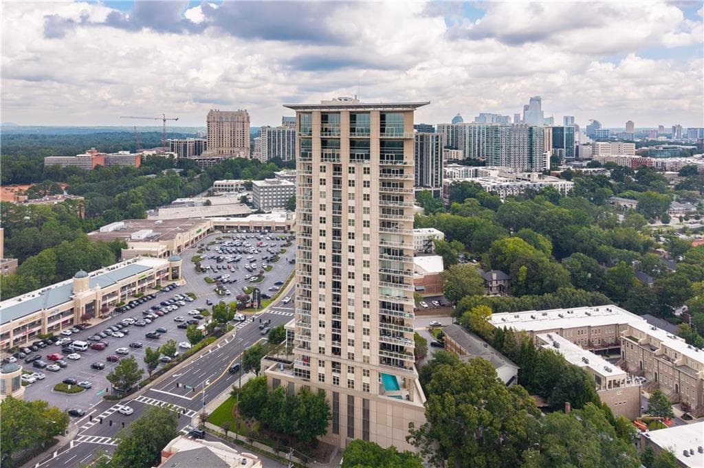 3 bedroom, 3 bathroom, 4,994 sq ft condominium for sale at 2881 Peachtree Road 2603, Atlanta, GA 30305 — photo 3
