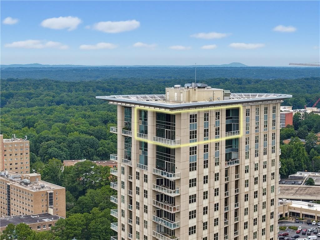 3 bedroom, 3 bathroom, 4,994 sq ft condominium for sale at 2881 Peachtree Road 2603, Atlanta, GA 30305 — photo 2