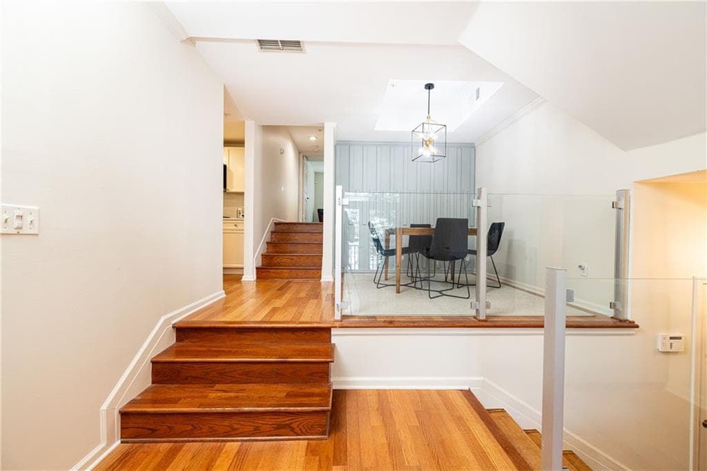 2 bedroom, 2 bathroom, 1,251 sq ft condominium for sale at 4250 River Green Drive 408, Atlanta, GA 30327 — photo 7