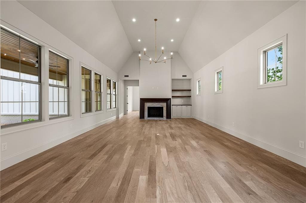 4 bedroom, 3 bathroom, 3,000 sq ft single family residence for sale at 105 Forest Berry Court, Newnan, GA 30265 — photo 5