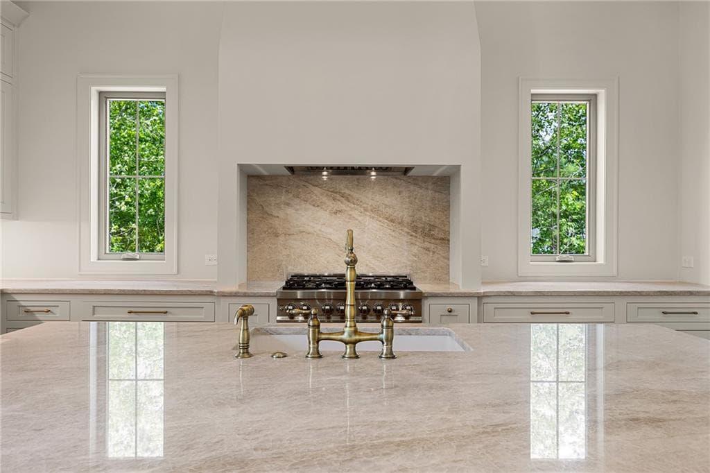 4 bedroom, 3 bathroom, 3,000 sq ft single family residence for sale at 105 Forest Berry Court, Newnan, GA 30265 — photo 10