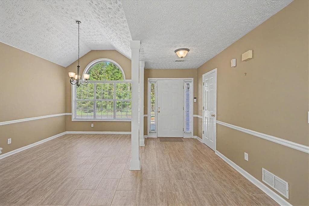 3 bedroom, 2 bathroom, 1,750 sq ft single family residence for sale at 333 Allatoona Shores Drive, Canton, GA 30114 — photo 9