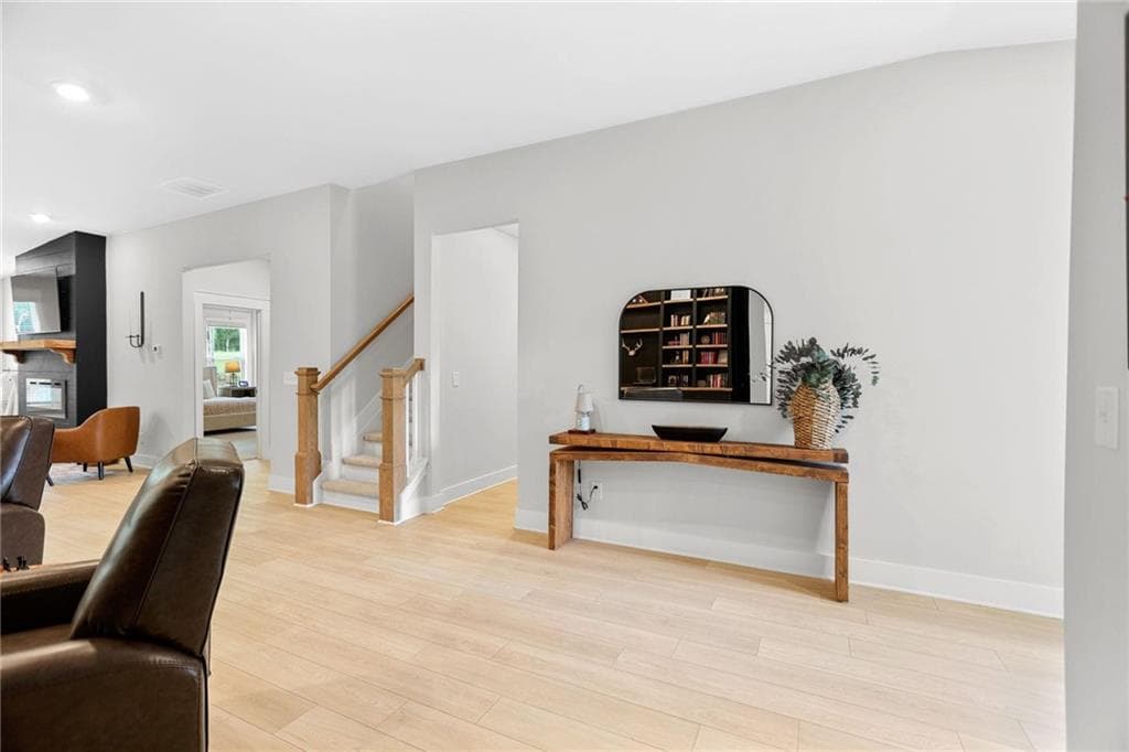 4 bedroom, 4 bathroom, 3,237 sq ft single family residence for sale at 96 Whites Pond Road, Moreland, GA 30259 — photo 5