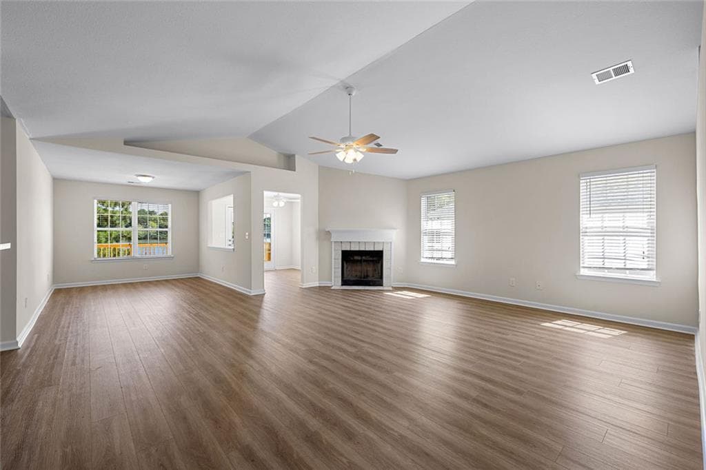 3 bedroom, 2 bathroom, 1,986 sq ft single family residence under contract at 55 Lakeside Point, Covington, GA 30016 — photo 10