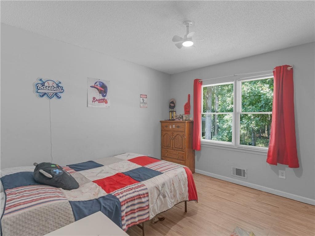 4 bedroom, 2 bathroom, 2,113 sq ft single family residence for sale at 118 Bradford Place, Stockbridge, GA 30281 — photo 9
