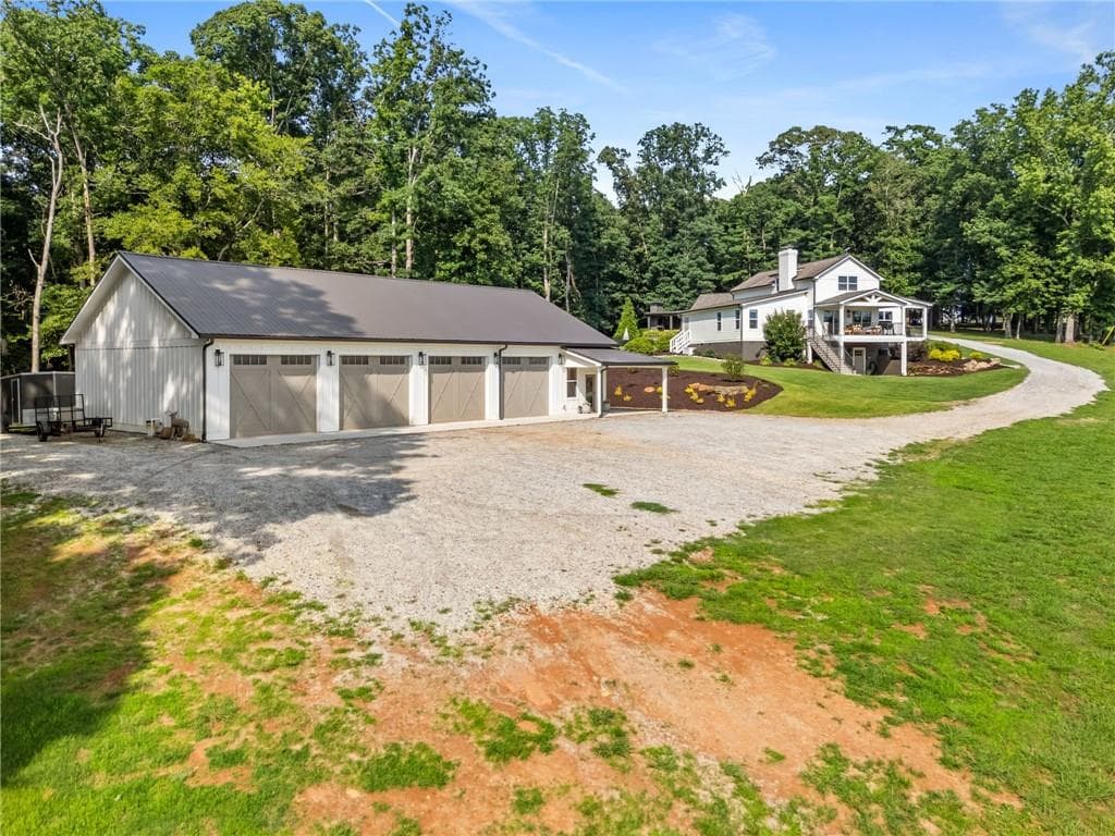 4 bedroom, 4 bathroom, 3,020 sq ft single family residence for sale at 305 -A Rolling Acres Court, Jefferson, GA 30549 — photo 6