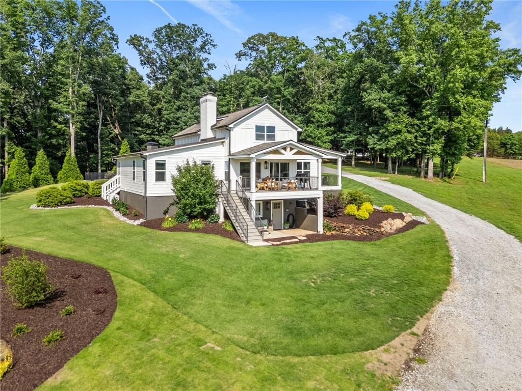 4 bedroom, 4 bathroom, 3,020 sq ft single family residence for sale at 305 -A Rolling Acres Court, Jefferson, GA 30549 — photo 7