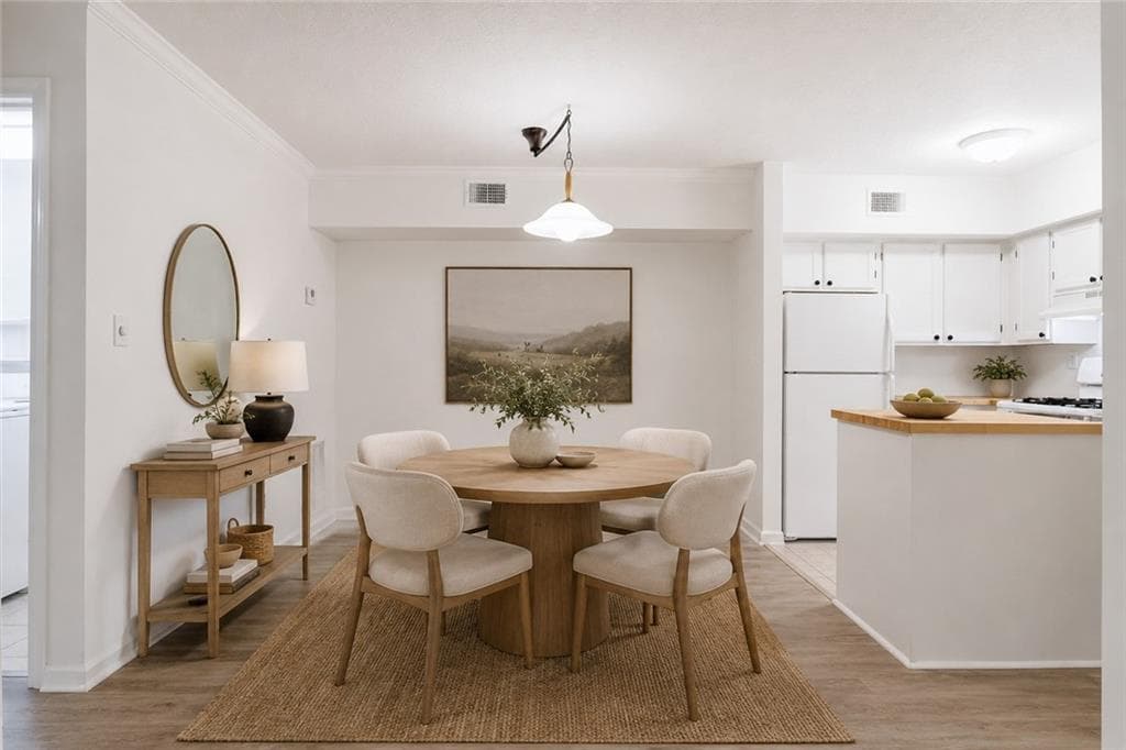 2 bedroom, 2 bathroom, 1,150 sq ft condominium for sale at 2052 Brian Way, Decatur, GA 30033 — photo 5