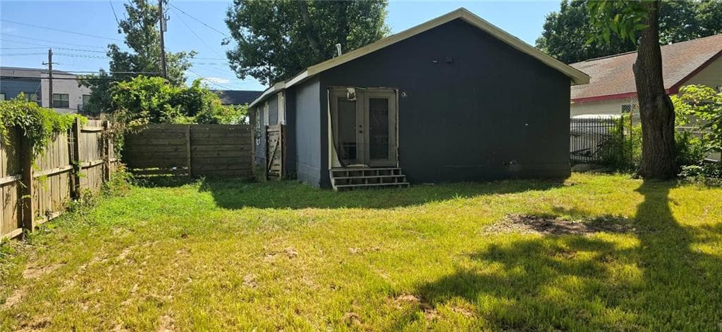 3 bedroom, 2 bathroom, 936 sq ft single family residence for sale at 415 King Arnold Street, Hapeville, GA 30354 — photo 2