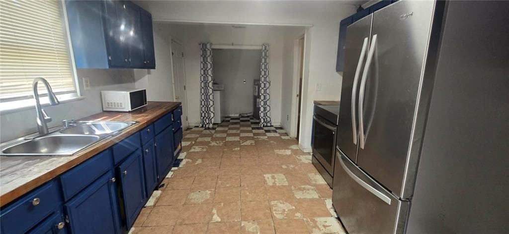3 bedroom, 2 bathroom, 936 sq ft single family residence for sale at 415 King Arnold Street, Hapeville, GA 30354 — photo 7