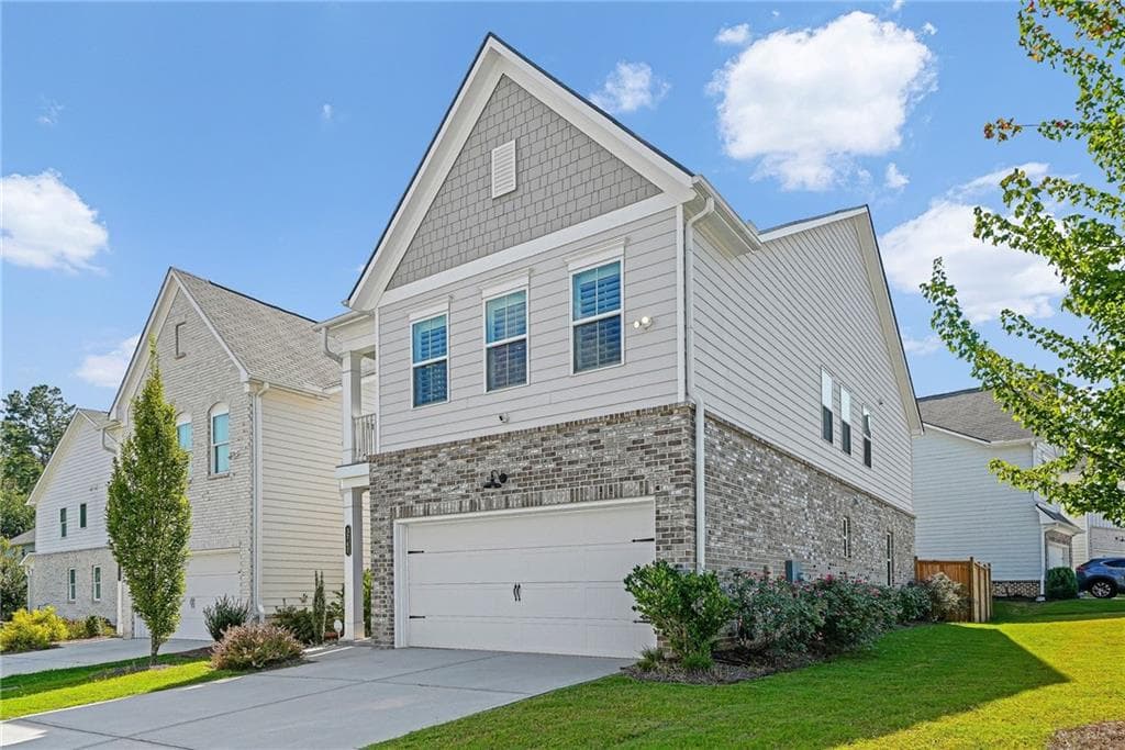3 bedroom, 3 bathroom, 2,200 sq ft single family residence for sale at 3747 Silvery Way, Powder Springs, GA 30127 — photo 3