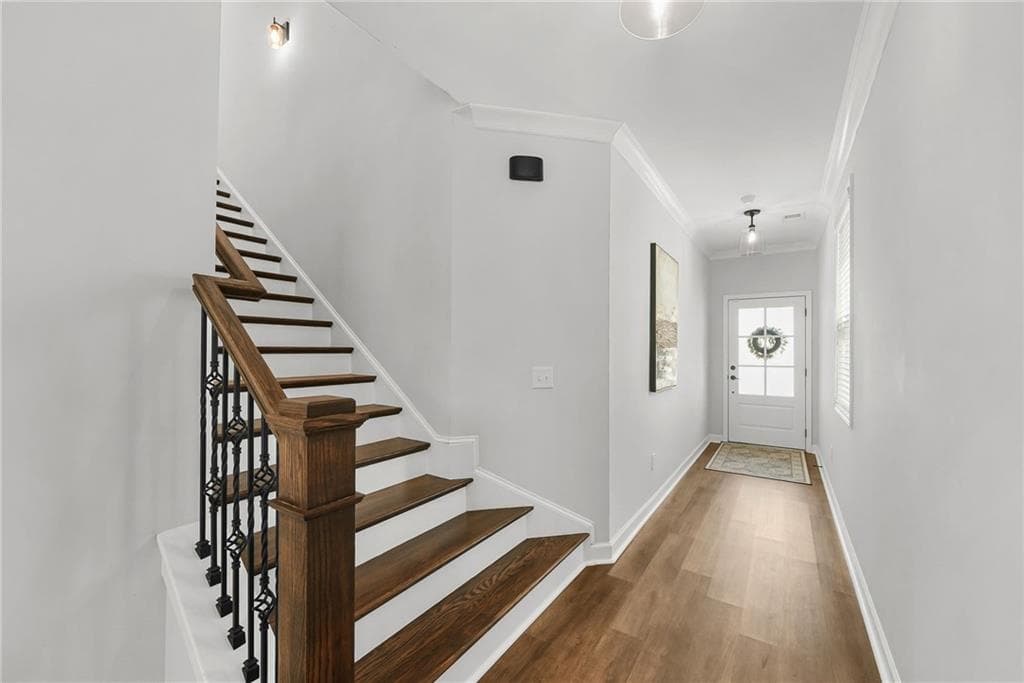 3 bedroom, 3 bathroom, 2,200 sq ft single family residence for sale at 3747 Silvery Way, Powder Springs, GA 30127 — photo 4