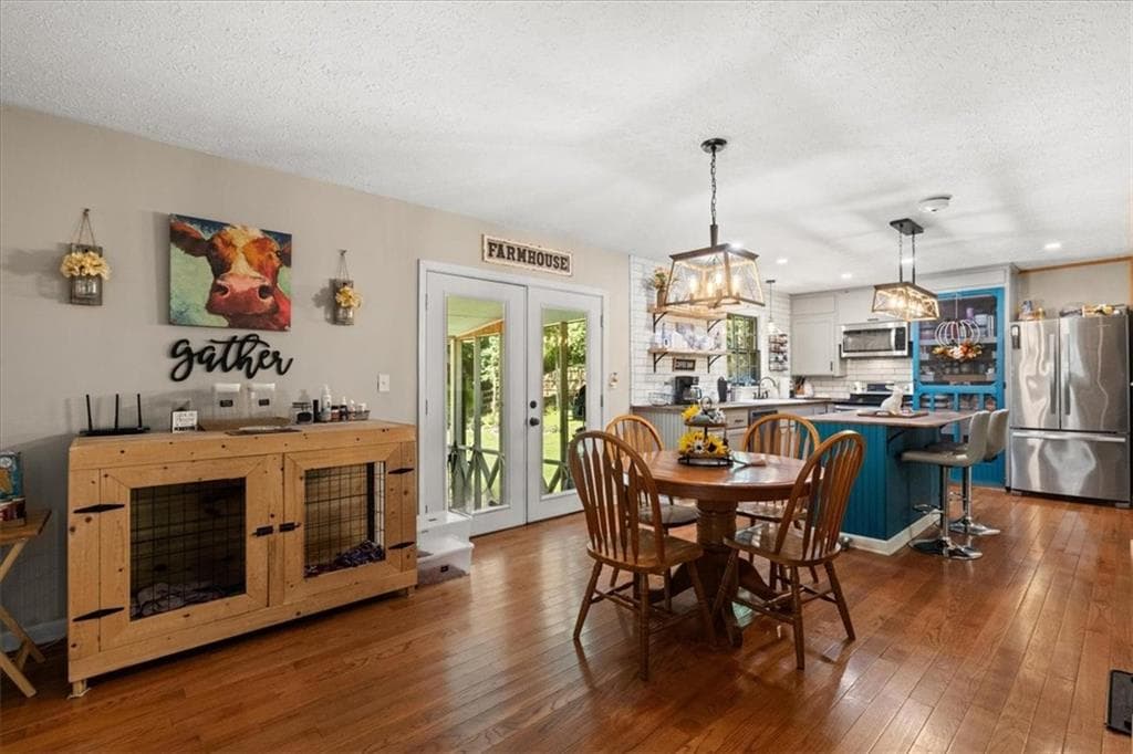 3 bedroom, 2 bathroom, 1,580 sq ft single family residence under contract at 1301 Reeves Station Road, Calhoun, GA 30701 — photo 7