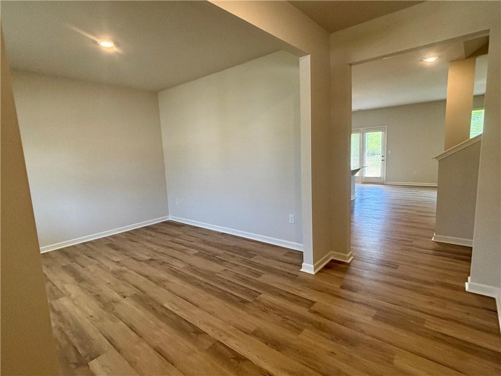 5 bedroom, 3 bathroom, 2,511 sq ft single family residence for rent at 2986 Daxton Lane, Gainesville, GA 30507 for $2,600 a month — photo 3