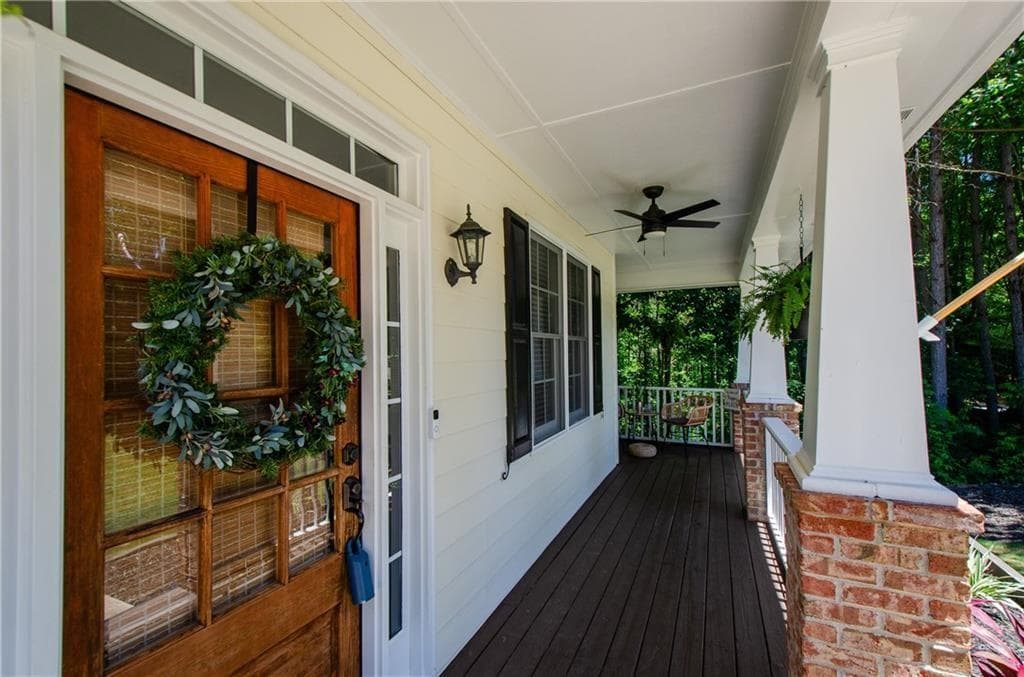 4 bedroom, 4 bathroom, 2,644 sq ft single family residence for rent at 150 Mountain Vista Boulevard, Canton, GA 30115 for $2,695 a month — photo 3