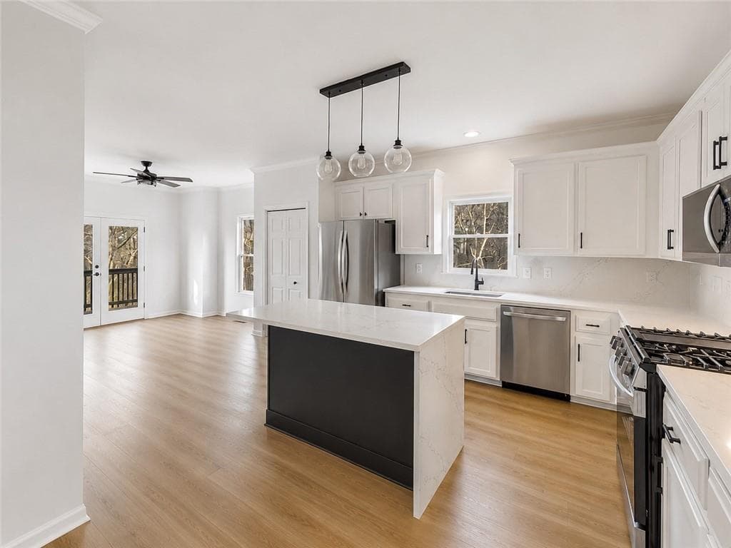 4 bedroom, 4 bathroom, 2,644 sq ft single family residence for rent at 150 Mountain Vista Boulevard, Canton, GA 30115 for $2,695 a month — photo 10