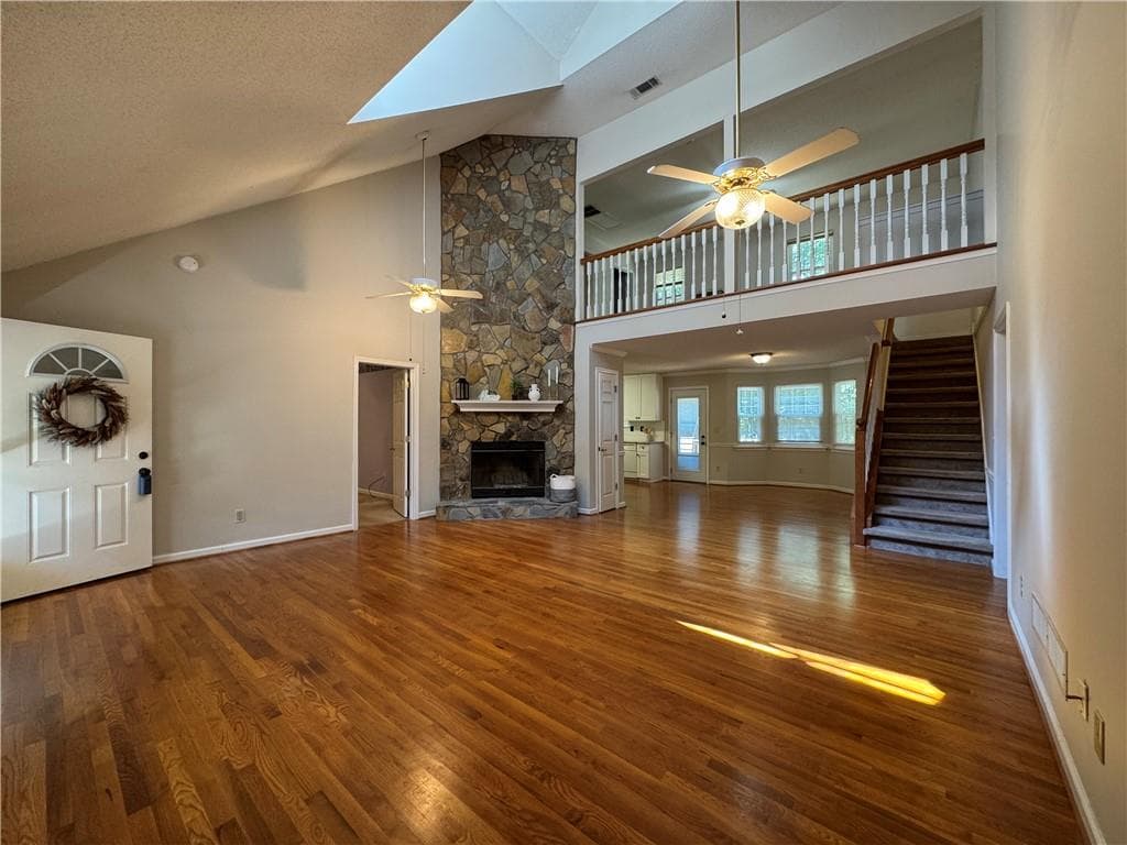 5 bedroom, 3 bathroom, 2,686 sq ft single family residence under contract at 207 Williamsburg Circle, Mcdonough, GA 30253 — photo 7