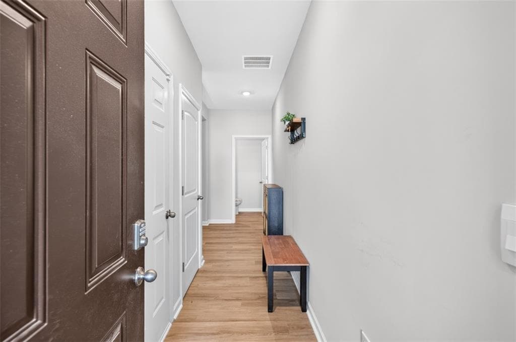 4 bedroom, 3 bathroom, 1,971 sq ft townhouse for sale at 181 Deerberry Drive, Jasper, GA 30143 — photo 8