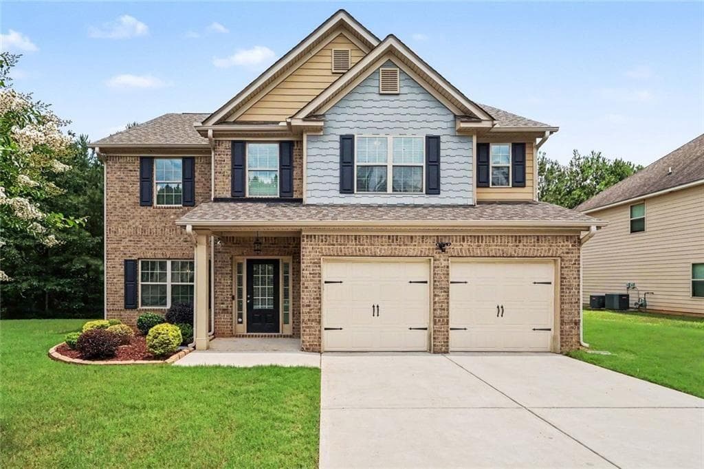 4 bedroom, 3 bathroom, 2,379 sq ft single family residence for sale at 2127 Farmdale Court, Conyers, GA 30012 — photo 4