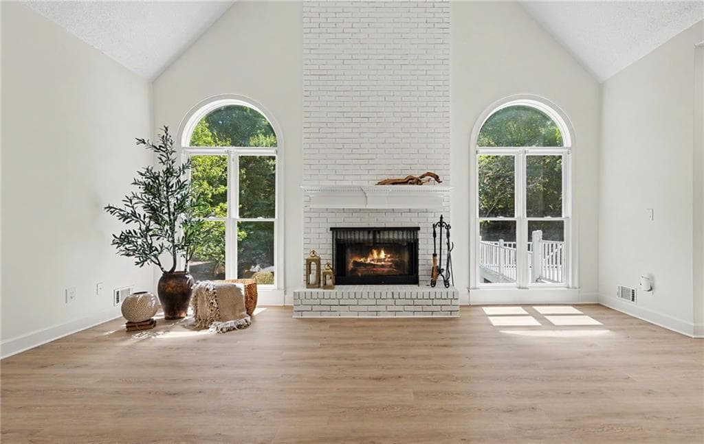 4 bedroom, 3 bathroom, 2,269 sq ft single family residence under contract at 5780 Elm Tree Drive, Buford, GA 30518 — photo 9