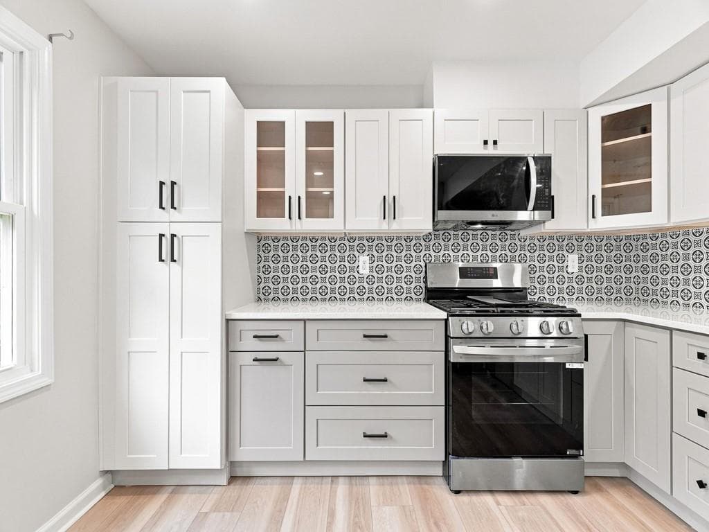 2 bedroom, 3 bathroom, 1,240 sq ft townhouse for sale at 4290 Lehaven Circle, Tucker, GA 30084 — photo 5