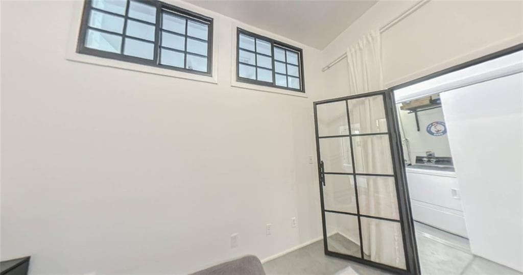 1 bedroom, 2 bathroom, 960 sq ft condominium for sale at 560 Dutch Valley Road 2407, Atlanta, GA 30324 — photo 9