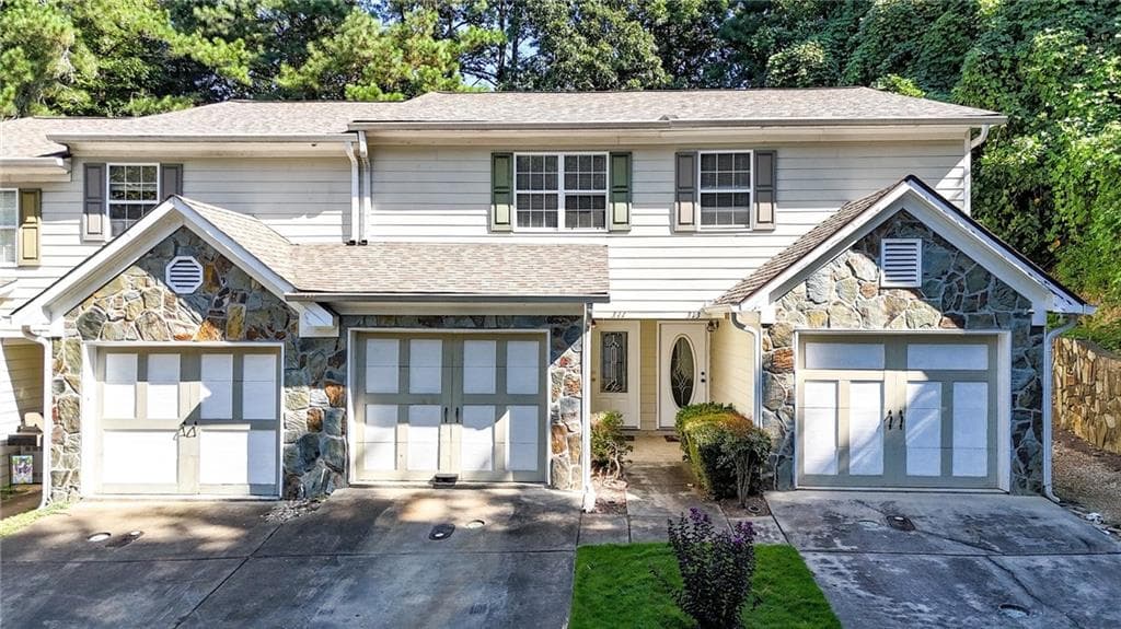 2 bedroom, 3 bathroom, 1,315 sq ft townhouse for sale at 311 Brookside Way, Canton, GA 30114 — photo 1 of 34