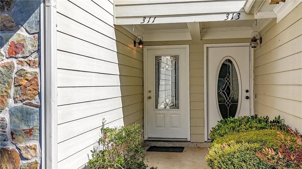 2 bedroom, 3 bathroom, 1,315 sq ft townhouse for sale at 311 Brookside Way, Canton, GA 30114 — photo 3