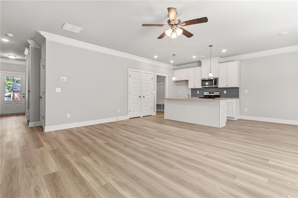 3 bedroom, 3 bathroom, 2,000 sq ft townhouse for rent at 24 Richardson Street C, Winder, GA 30680 for $1,999 a month — photo 7