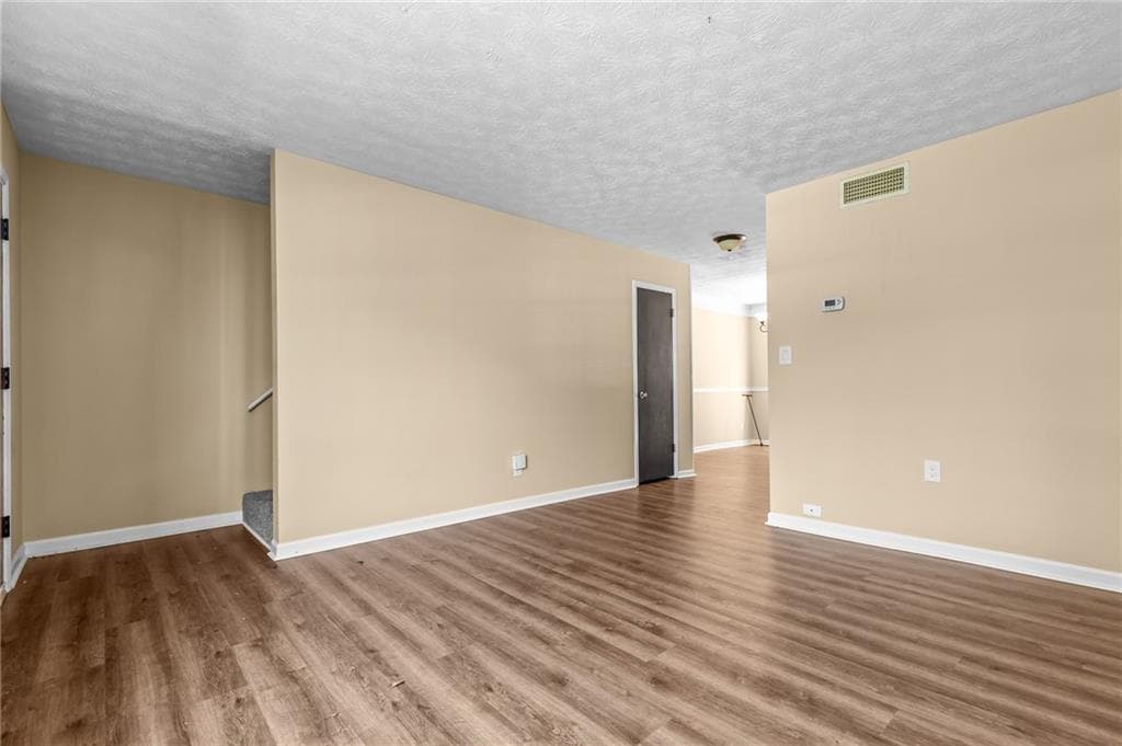 2 bedroom, 2 bathroom, 1,080 sq ft townhouse for rent at 392 Northdale Court, Lawrenceville, GA 30046 for $1,500 a month — photo 7