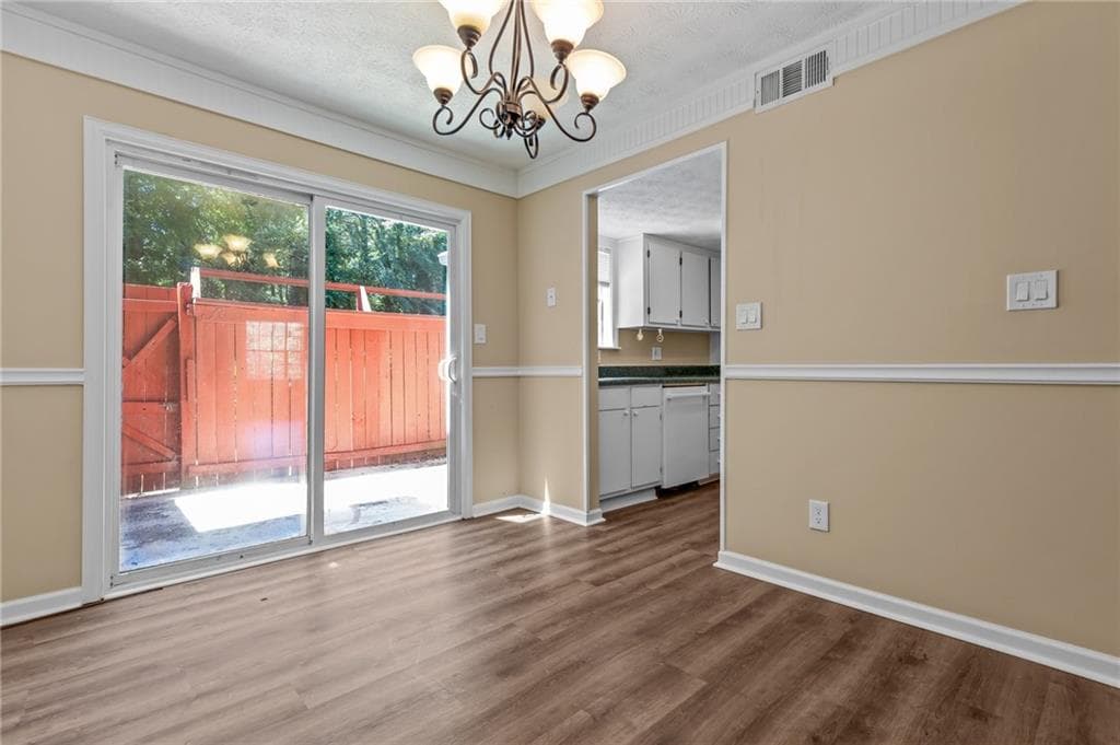 2 bedroom, 2 bathroom, 1,080 sq ft townhouse for rent at 392 Northdale Court, Lawrenceville, GA 30046 for $1,500 a month — photo 9
