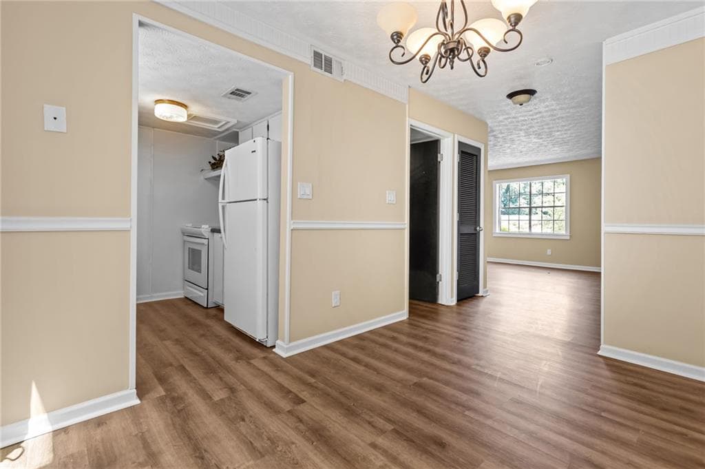 2 bedroom, 2 bathroom, 1,080 sq ft townhouse for rent at 392 Northdale Court, Lawrenceville, GA 30046 for $1,500 a month — photo 10
