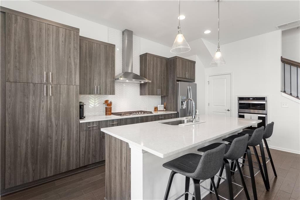 1 bedroom, 2 bathroom, 1,048 sq ft condominium for sale at 6610 Sterling Drive 684, Sandy Springs, GA 30328 — photo 6