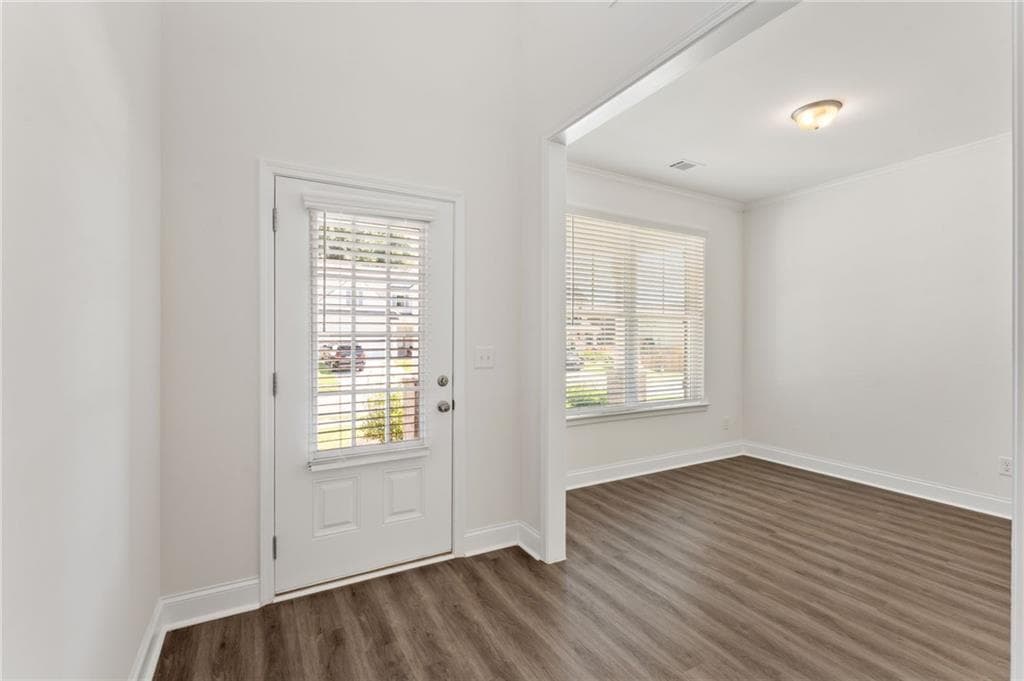 4 bedroom, 3 bathroom, 2,428 sq ft single family residence for sale at 7332 Rocklin Lane, Flowery Branch, GA 30542 — photo 4