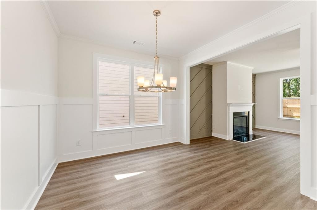 4 bedroom, 3 bathroom, 2,428 sq ft single family residence for sale at 7332 Rocklin Lane, Flowery Branch, GA 30542 — photo 9
