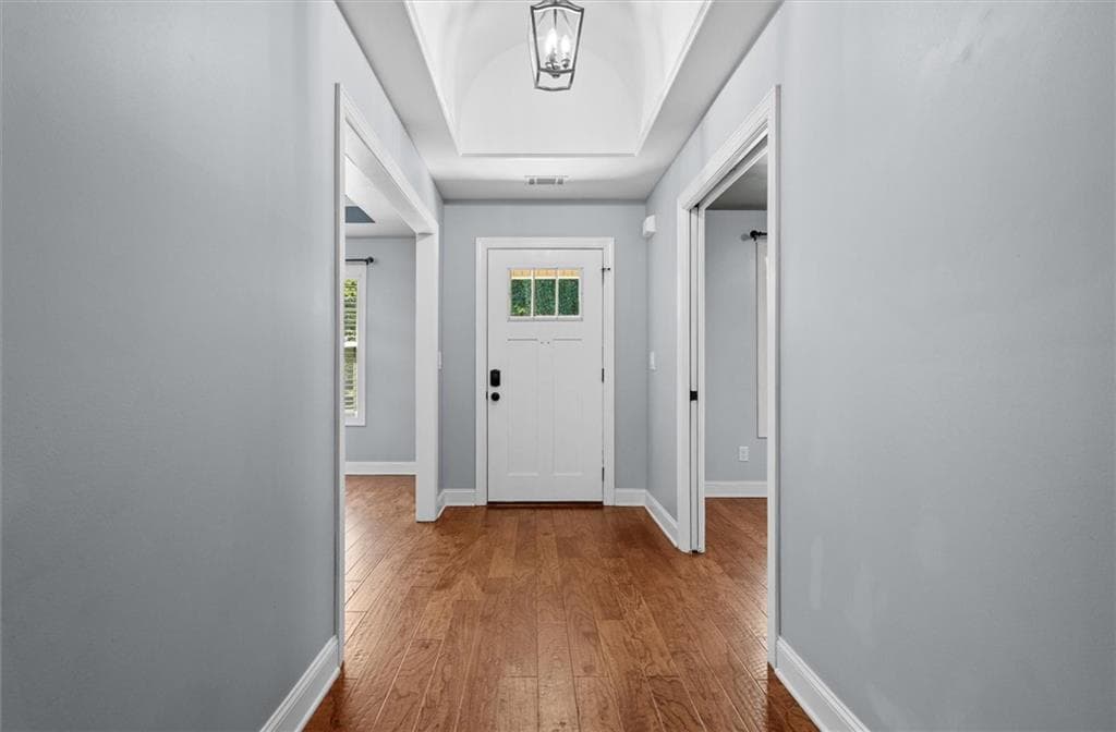 5 bedroom, 3 bathroom, 2,469 sq ft single family residence for sale at 7202 Tara Drive, Villa Rica, GA 30180 — photo 3