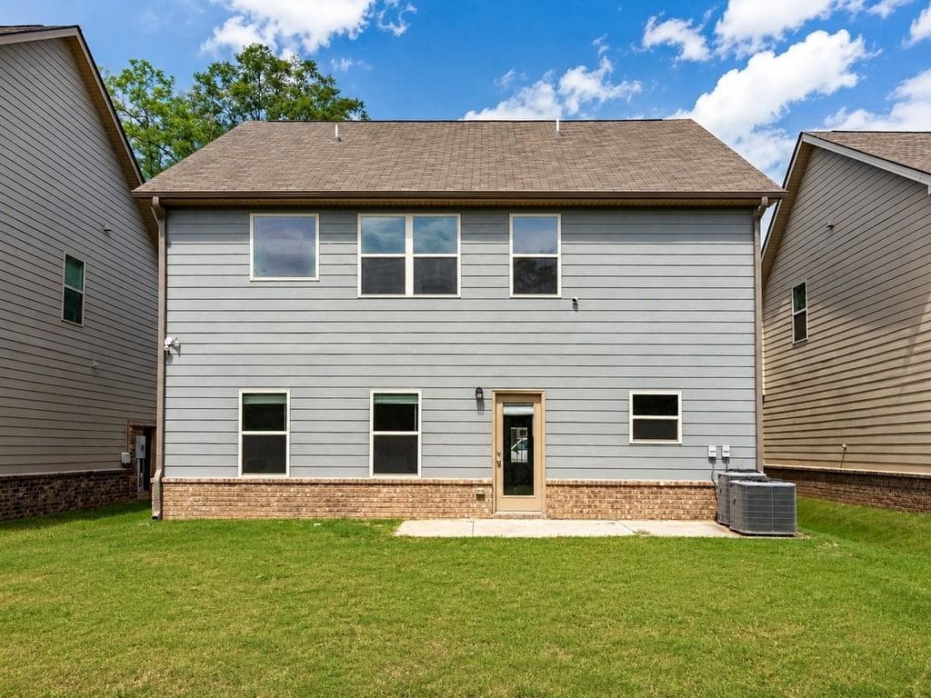 4 bedroom, 3 bathroom, 2,356 sq ft single family residence for sale at 2277 Church Street, Hampton, GA 30228 — photo 2