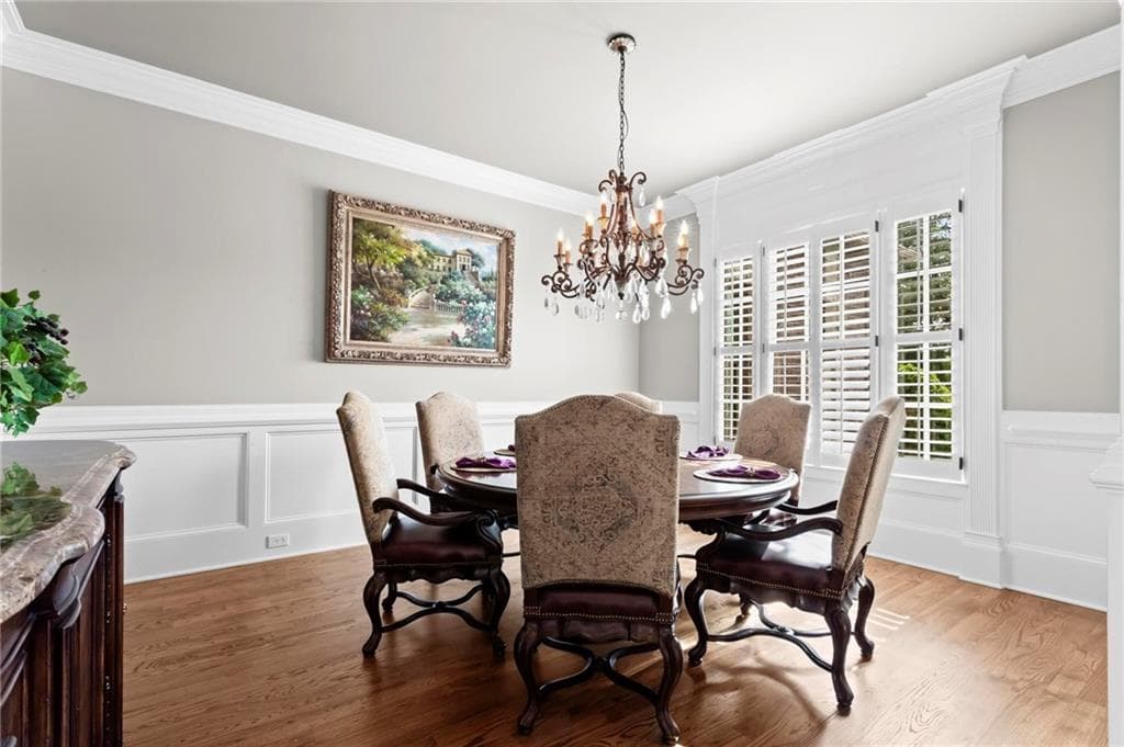 6 bedroom, 5 bathroom, 5,425 sq ft single family residence under contract at 1303 Alvin Adams Court, Marietta, GA 30062 — photo 10