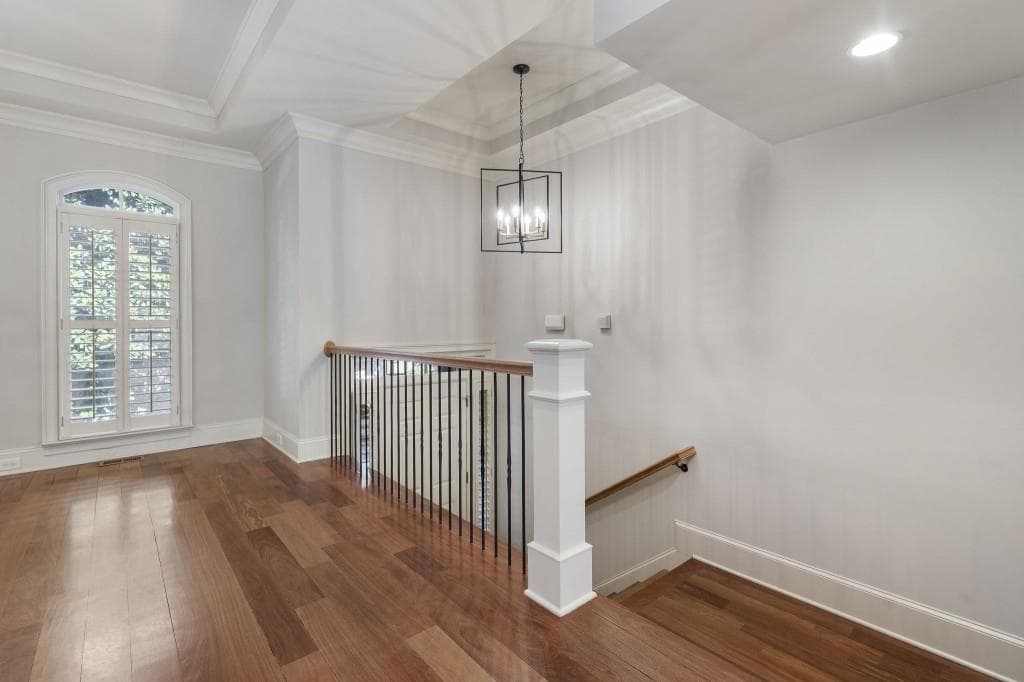3 bedroom, 4 bathroom, 2,218 sq ft townhouse under contract at 4222 Rickenbacker Drive 22, Atlanta, GA 30342 — photo 3