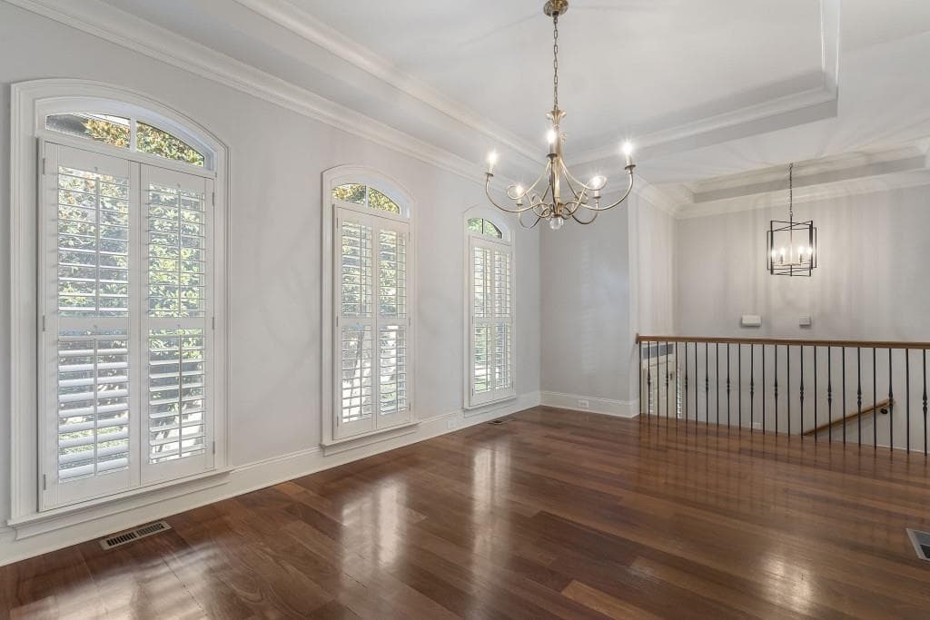 3 bedroom, 4 bathroom, 2,218 sq ft townhouse under contract at 4222 Rickenbacker Drive 22, Atlanta, GA 30342 — photo 4